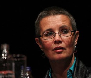 Selyem Zsuzsa_vágott_0